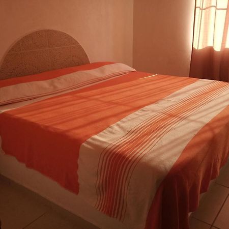 Condo Hotel Los Girasoles Santa María Huatulco Kültér fotó